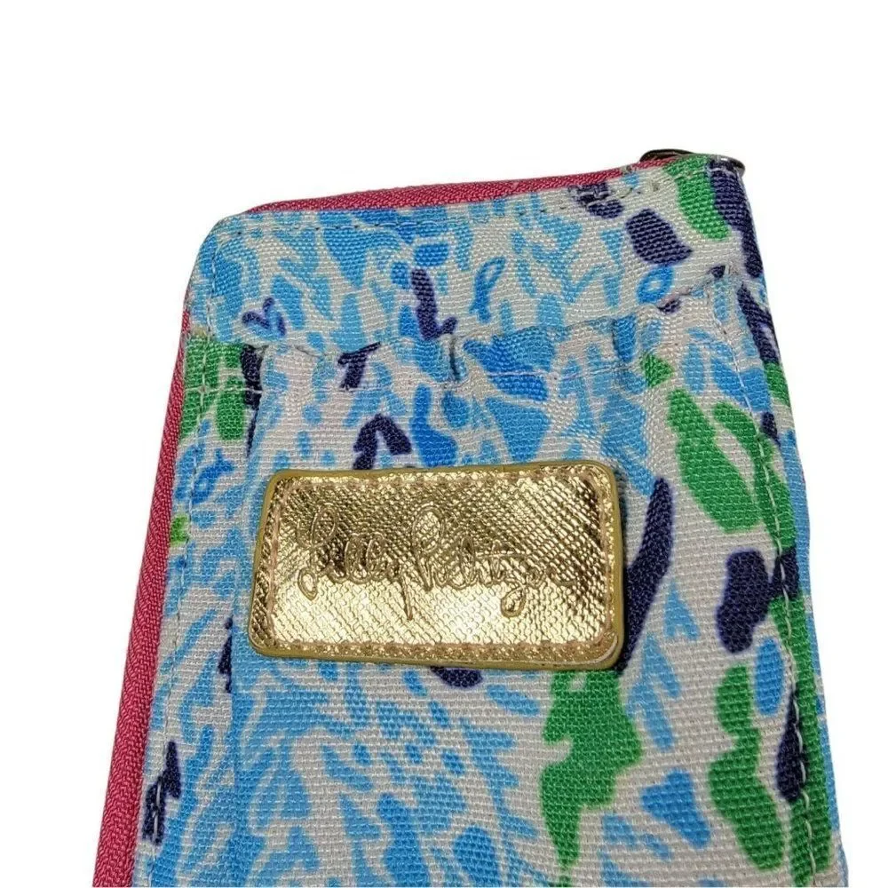 Lilly Pulitzer Let's Cha Cha Phone Wristlet Wallet Floral ID Holder SOME WEAR - Picture 2 of 6